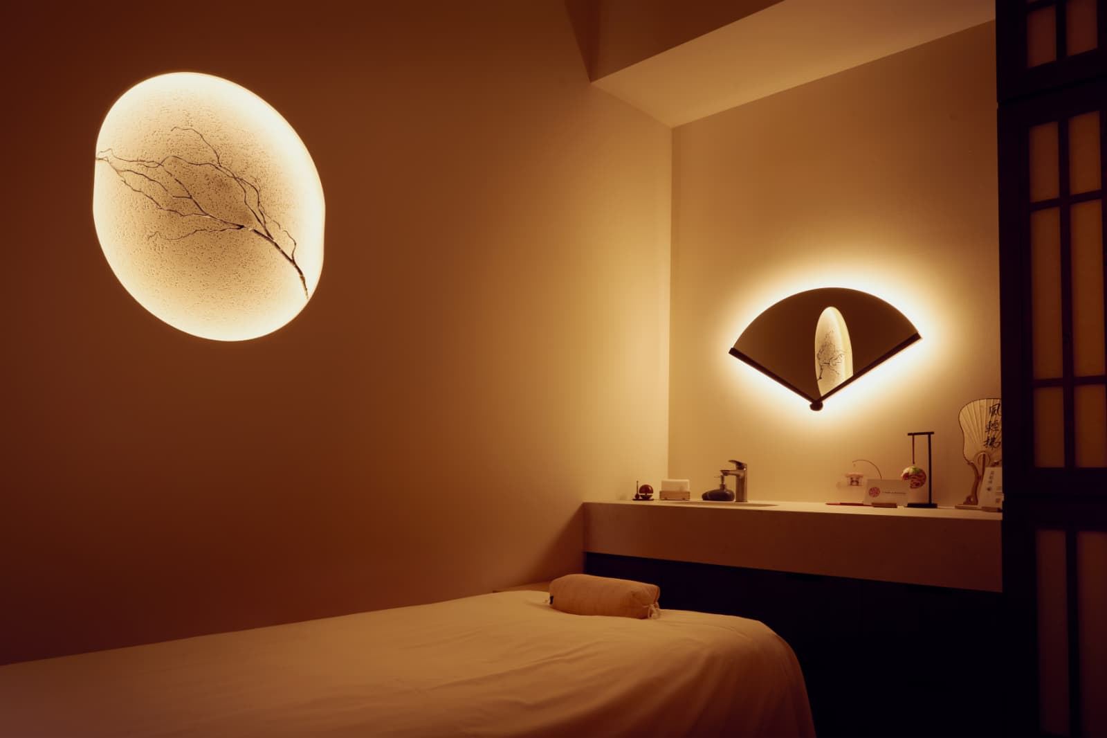 ERABELLE beauty salon interior at The Cathay, fit-out by MD Projects, view 8