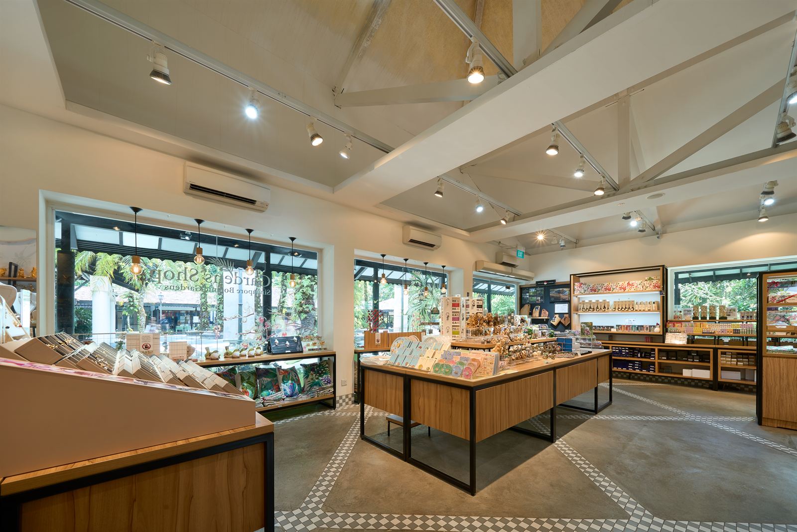 Gardens Shop gift shop interior at Singapore Botanic Gardens, fit-out by MD Projects, view 3