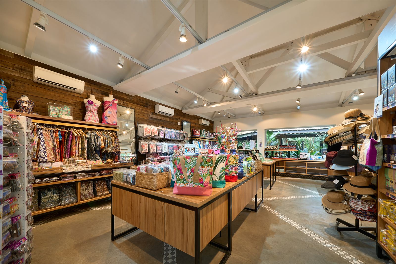 Gardens Shop gift shop interior at Singapore Botanic Gardens, fit-out by MD Projects, view 5