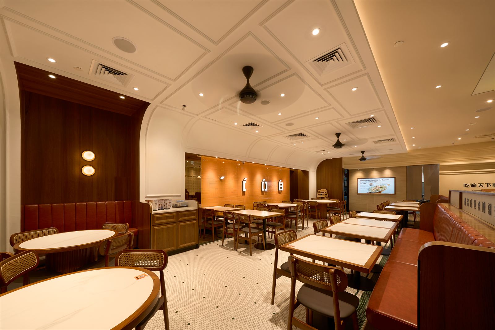 WHITE RESTAURANT restaurant interior at Compass One, fit-out by MD Projects, view 3