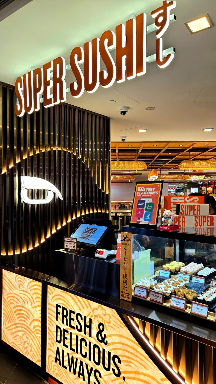 SUPER SUSHI sushi restaurant interior at ION Orchard, fit-out by MD Projects, view 2
