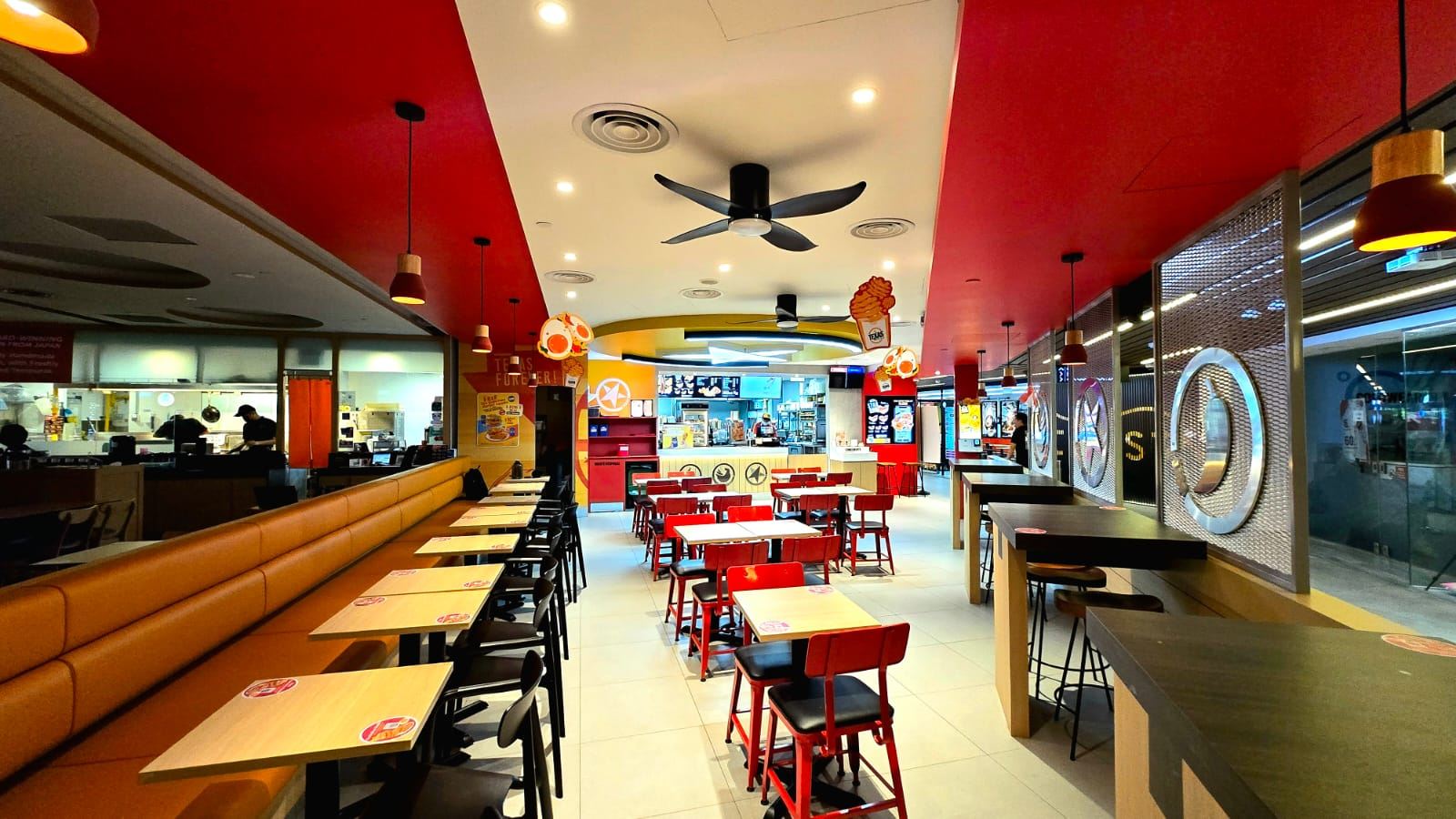 TEXAS CHICKEN fast-casual restaurant interior at Singpost Centre, fit-out by MD Projects, view 2