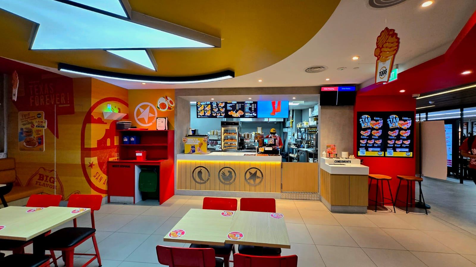 TEXAS CHICKEN fast-casual restaurant interior at Singpost Centre, fit-out by MD Projects, view 3