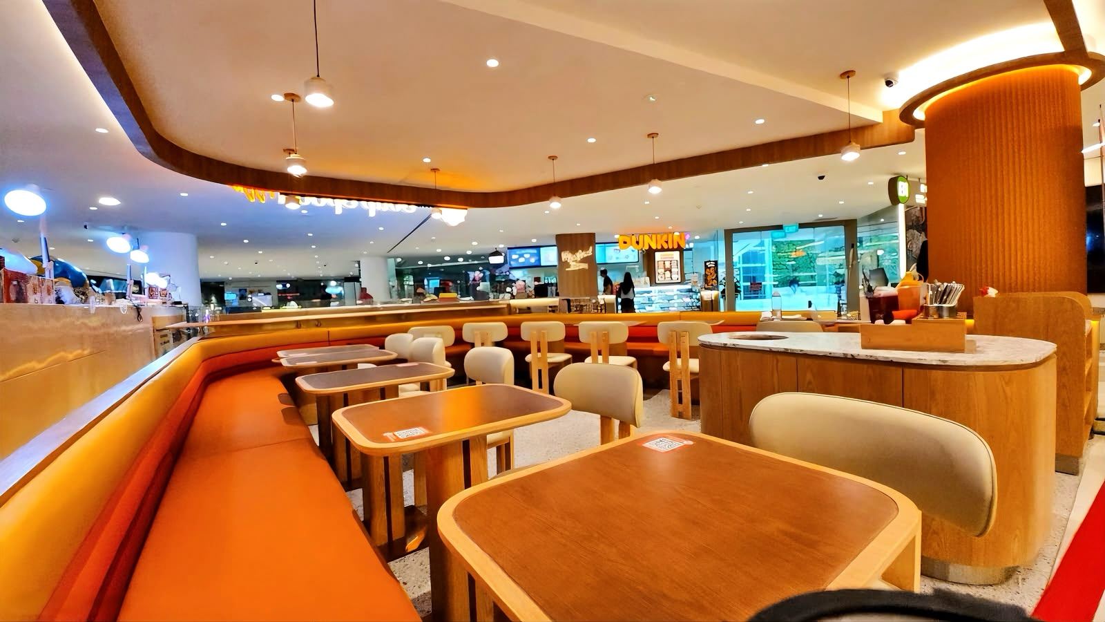 THE SOUP SPOON soup restaurant interior at White Sands, fit-out by MD Projects, view 2