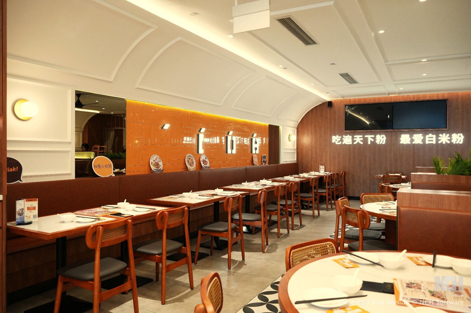 WHITE RESTAURANT restaurant interior at Suntec City, fit-out by MD Projects, view 6
