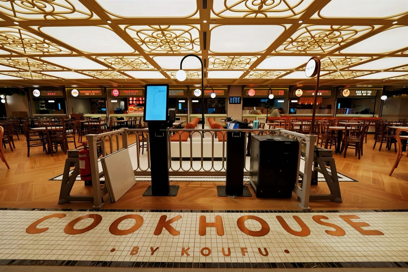 COOKHOUSE BY KOUFU food hall interior at Changi Airport Terminal 2 Transit, fit-out by MD Projects, view 11